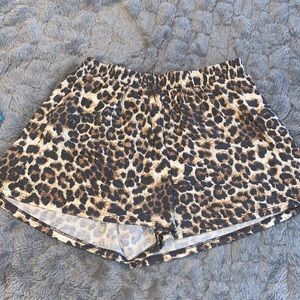 Women’s Shorts 🖤